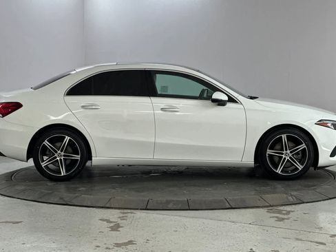 Used 2022 Mercedes-Benz A 220 image 8