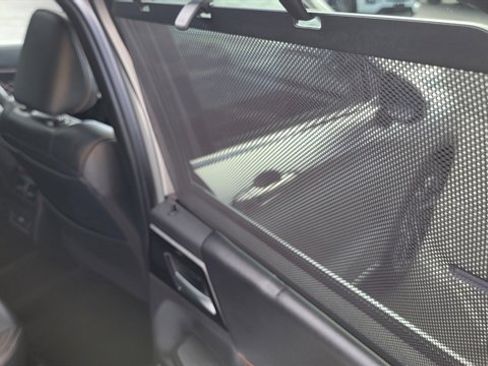 Used 2022 Mitsubishi Outlander SEL image 40