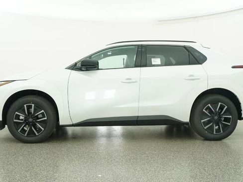 New 2026 Toyota bZ XLE image 19