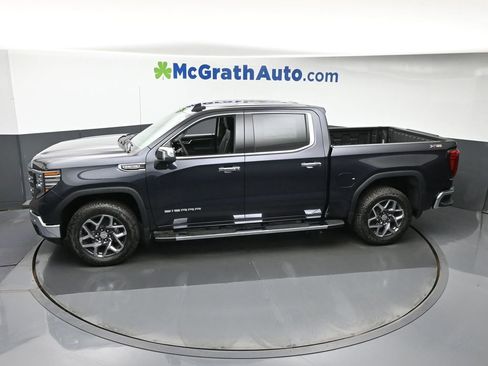 New 2026 GMC Sierra 1500 SLT w/ SLT Premium Plus Package image 21