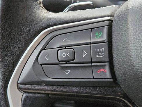 Used 2022 Jeep Grand Cherokee L Laredo AWD/4WD image 25