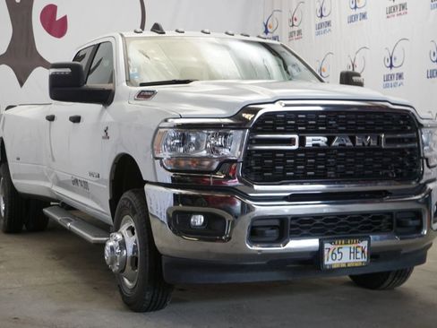 Used 2024 RAM 3500 Big Horn image 3