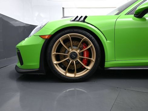 Used 2019 Porsche 911 GT3 RS w/ Light Design Package RWD image 10