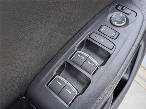 Used 2019 Honda Accord LX image 11
