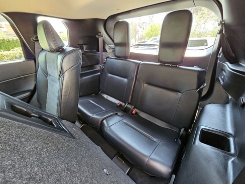 Used 2024 Mitsubishi Outlander SE Black Edition image 19