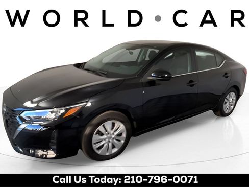 Used 2025 Nissan Sentra S image 6