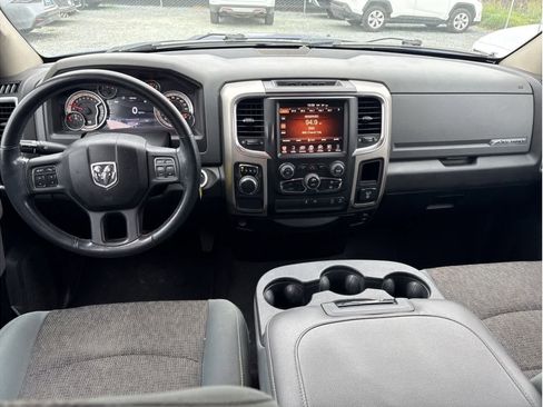 Used 2017 RAM 1500 Big Horn image 4