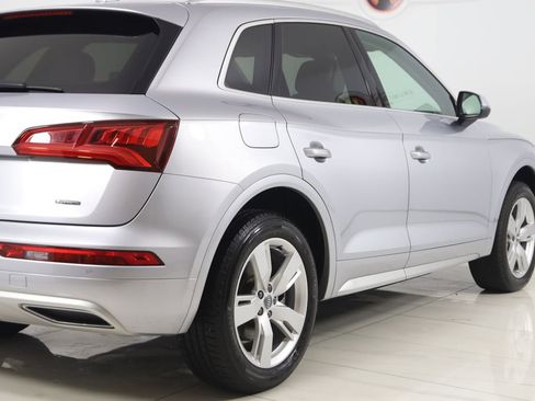 Used 2019 Audi Q5 2.0T Premium Plus w/ Premium Plus Package AWD/4WD image 46
