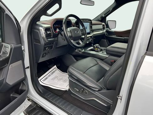 Used 2022 Ford F150 Lariat w/ Equipment Group 502A High AWD/4WD image 11