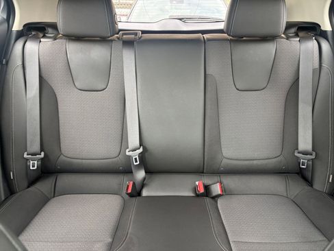 Used 2025 Buick Encore GX Preferred FWD image 37
