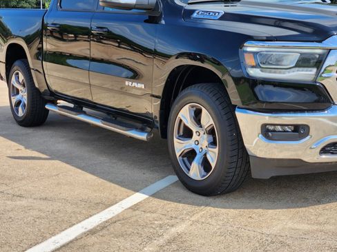 Used 2023 RAM 1500 Laramie AWD/4WD image 11