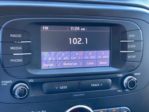 Used 2017 Kia Soul + FWD image 18