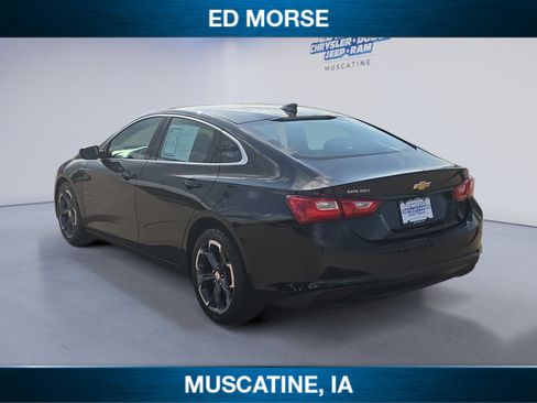 Used 2023 Chevrolet Malibu LT image 3