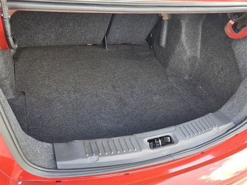 Used 2018 Ford Fiesta SE image 15