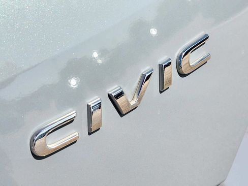 Used 2017 Honda Civic EX image 12