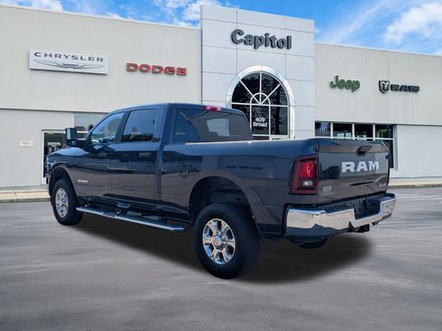 Used 2026 RAM 2500 Big Horn AWD/4WD image 5