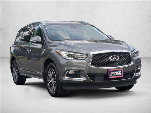 Used 2019 INFINITI QX60 Luxe w/ Essential Package AWD/4WD image 3