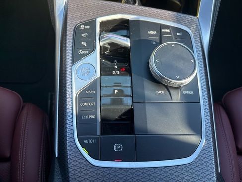 Used 2025 BMW M440i image 30