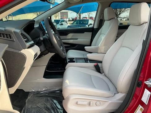 New 2026 Honda Odyssey EX-L image 11
