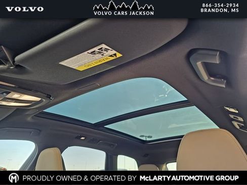 New 2026 Volvo XC60 B5 Plus w/ Protection Package Premier AWD/4WD image 21