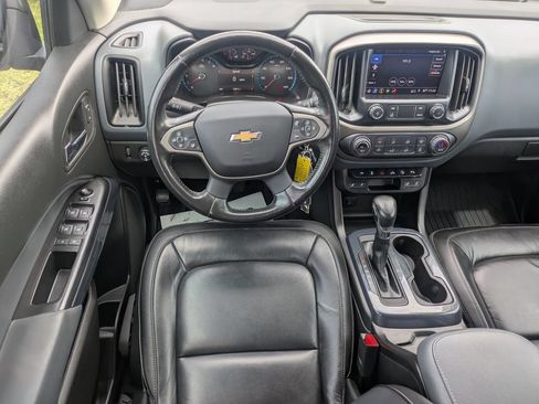 Used 2022 Chevrolet Colorado Z71 w/ Z71 Midnight Edition RWD image 15