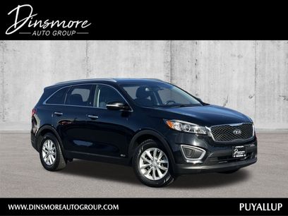 Used 2016 Kia Sorento LX w/ LX Convenience Package