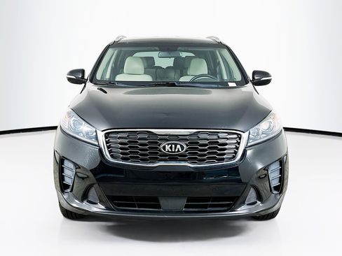Used 2020 Kia Sorento LX w/ LX I4 Convenience Package FWD image 2