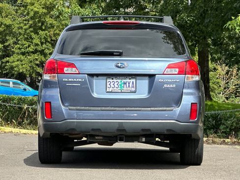Used 2013 Subaru Outback 2.5i Limited w/ Moonroof Pkg AWD/4WD image 7