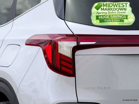 New 2026 Kia Seltos EX w/ EX Sunroof Package AWD/4WD image 11
