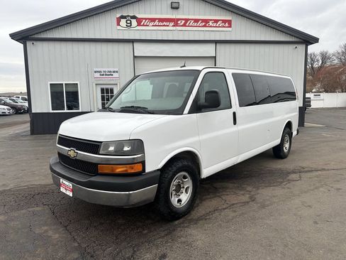 Used 2015 Chevrolet Express 3500 LT w/ LT Preferred Equipment Group image 1