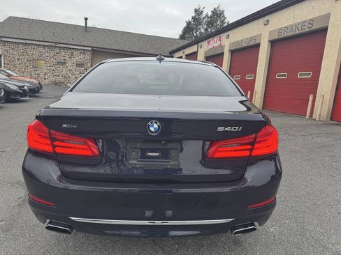 Used 2018 BMW 540i xDrive w/ Premium Package image 6