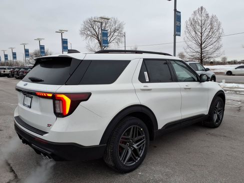 New 2026 Ford Explorer ST w/ Sun And Sound Package AWD/4WD image 3
