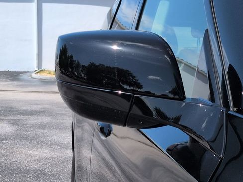 Certified 2026 Nissan Armada SV AWD/4WD image 12