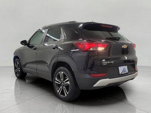 Used 2024 Chevrolet TrailBlazer LT w/ LT Cold Weather Package AWD/4WD image 19
