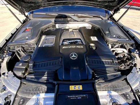 Used 2019 Mercedes-Benz E 63 AMG S w/ Driver Assistance Package image 31