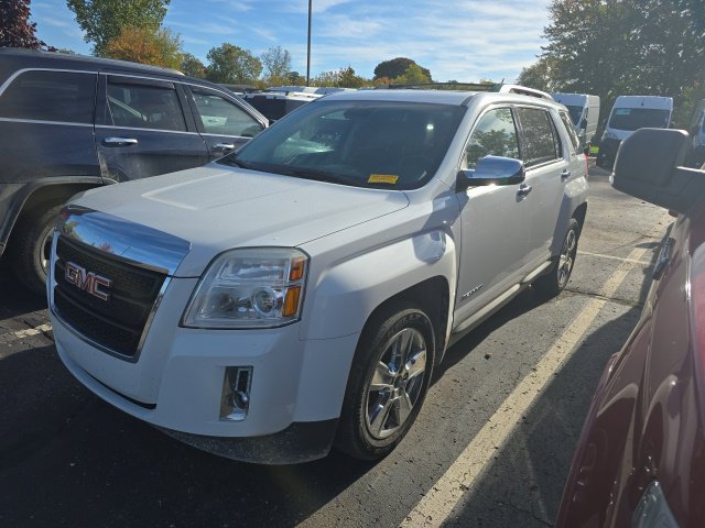 Used 2015 GMC Terrain SLE w/ Chrome Edition FWD image 1
