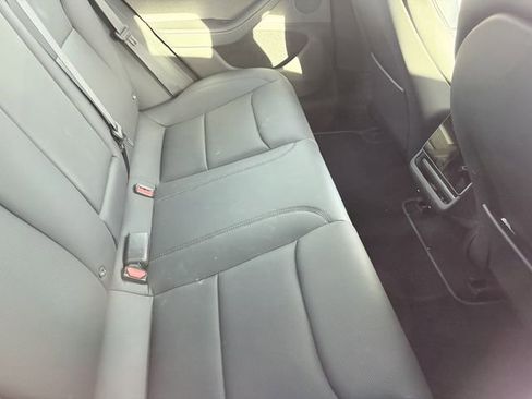 Used 2024 Tesla Model 3 Standard Range RWD image 7