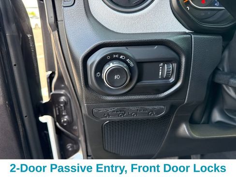 Used 2026 Jeep Wrangler Unlimited Sport AWD/4WD image 14