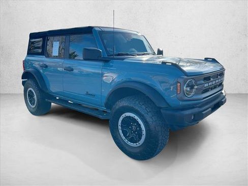 Used 2021 Ford Bronco Big Bend w/ Sasquatch Package image 3