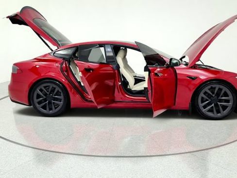 Used 2021 Tesla Model S Plaid AWD/4WD image 20