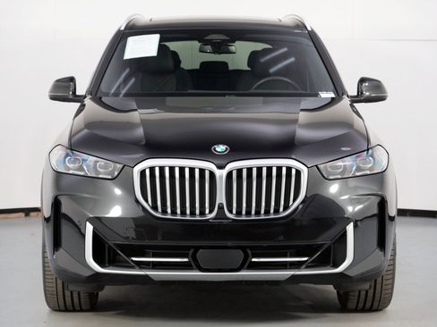 Used 2024 BMW X5 sDrive40i w/ Premium Package image 56