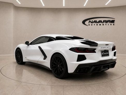 Used 2024 Chevrolet Corvette Stingray Premium Conv w/ Z51 Performance Package RWD image 5