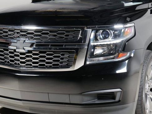 Used 2017 Chevrolet Tahoe LT AWD/4WD image 29