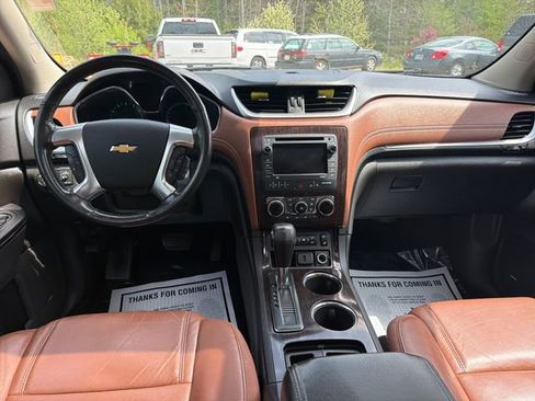 Used 2017 Chevrolet Traverse Premier w/ LPO, 'HIT The Road' Package AWD/4WD image 13