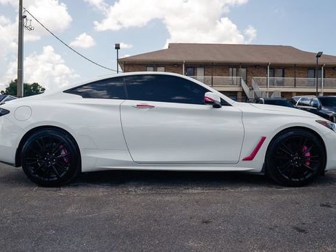 Used 2018 INFINITI Q60 3.0t Sport w/ Sensory Package 3.0T Sport AWD/4WD image 15