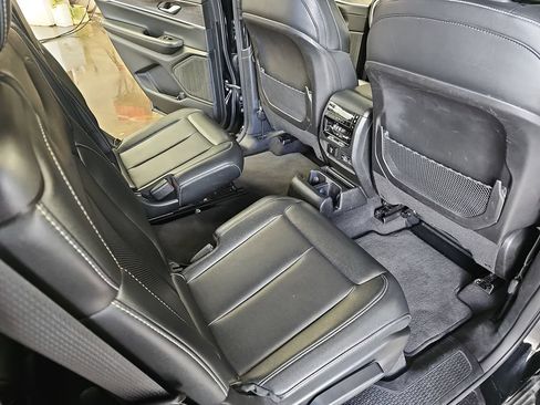 Used 2024 Jeep Grand Cherokee L Limited w/ Luxury Tech Group II AWD/4WD image 11