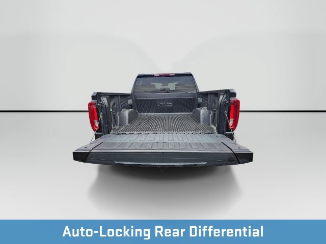 Used 2025 GMC Sierra 1500 SLT AWD/4WD image 18