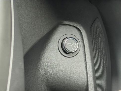 New 2026 Chevrolet TrailBlazer ACTIV AWD/4WD image 18