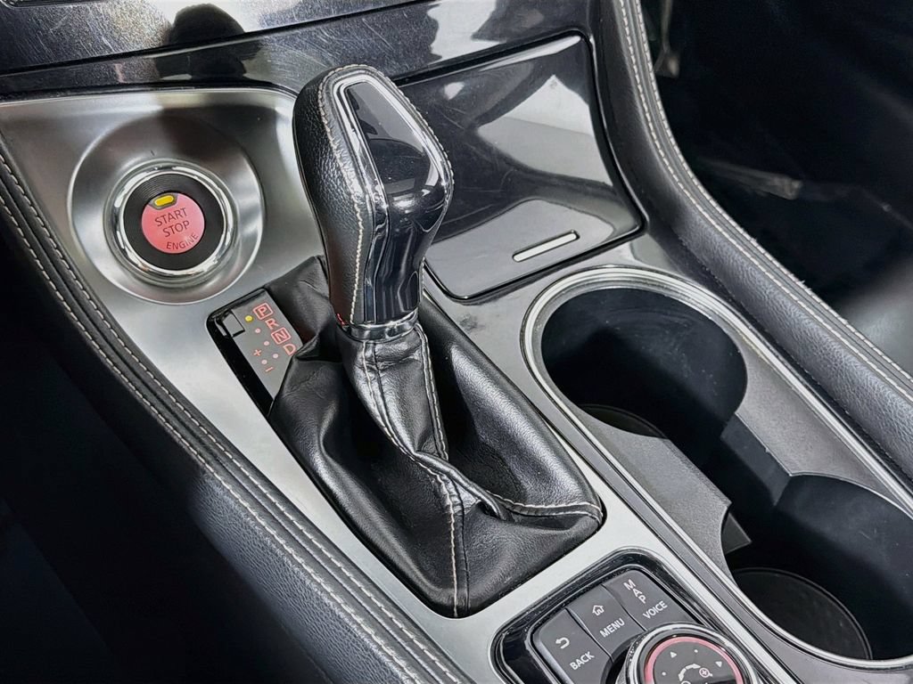 Used 2023 Nissan Maxima SL FWD image 17
