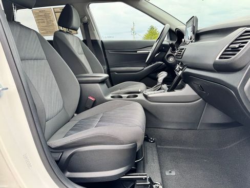 Used 2023 Kia Seltos LX AWD/4WD image 10